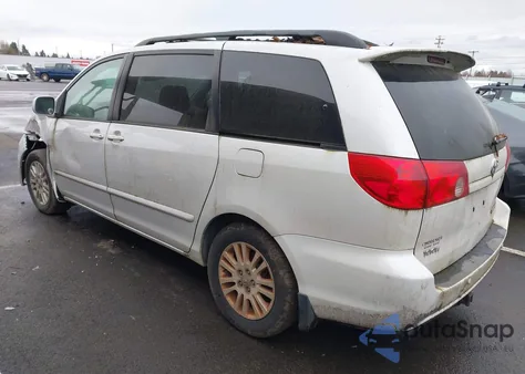 2008 Toyota Sienna Xle z USA, uszkodzony, nr VIN 5TDZK22C28S101487